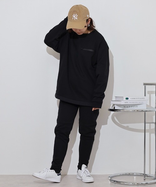 MMMM(エムエムエムエム)の「MMMM フレンチテリー/ナイロン/ブロッキングセットアップ/クルーネックスウェット/パンツ(セットアップ・メンズ・グレー/ブラック・M/L)」の2枚目の写真