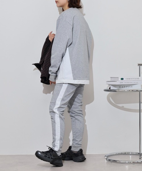 MMMM(エムエムエムエム)の「MMMM フレンチテリー/ナイロン/ブロッキングセットアップ/クルーネックスウェット/パンツ(セットアップ・メンズ・グレー/ブラック・M/L)」の8枚目の写真