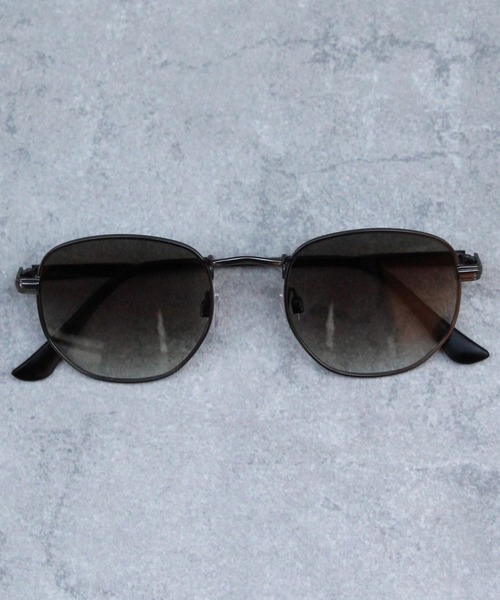 ８(eight)（エイト）の「オクタゴン サングラス（サングラス・メンズ・ゴールド系その他/グレー系その他/その他/シルバー系その他2/シルバー系その他・FREE）」の8枚目の写真