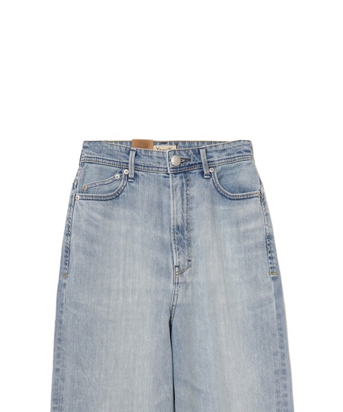 AMERICAN RAG CIE（アメリカンラグシー）の「YANUK ルーズストレート JOAN FVS（デニムパンツ・レディース・サックスブルー・23/25/24）」の4枚目の写真