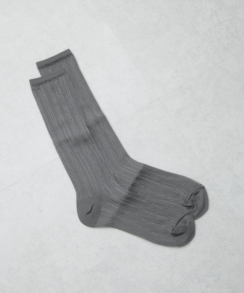 NANO universe（ナノユニバース）の「シアーストライプソックス（ソックス/靴下・レディース・オフホワイト/グレー/ブラック・FREE）」の5枚目の写真