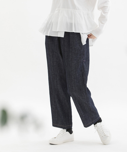 nop de nod（ノップドゥノッド）の「コットンリネンバックヘムロゴパンツ（その他パンツ・レディース・ブラック/インディゴブルー/キナリ・M）」の3枚目の写真