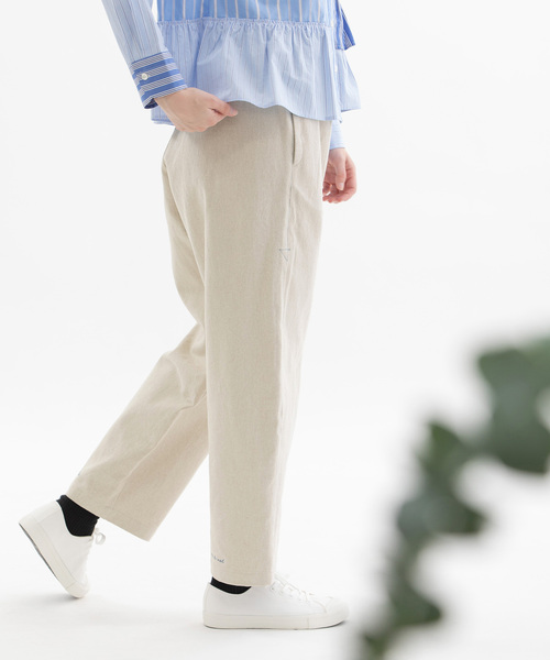 nop de nod（ノップドゥノッド）の「コットンリネンバックヘムロゴパンツ（その他パンツ・レディース・ブラック/インディゴブルー/キナリ・M）」の2枚目の写真