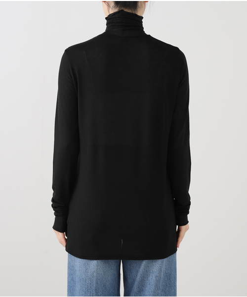 JOURNAL STANDARD LUXE（ジャーナルスタンダード　ラックス）の「シアージャージ タートルネックプルオーバー（Tシャツ/カットソー・レディース・ホワイト/ブラック/イエロー・FREE）」の13枚目の写真