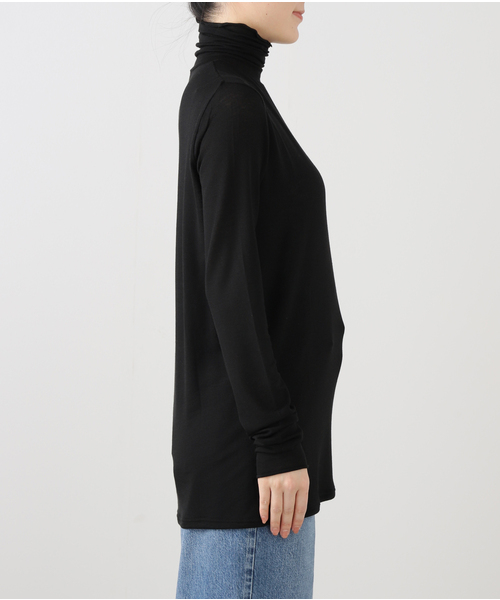 JOURNAL STANDARD LUXE（ジャーナルスタンダード　ラックス）の「シアージャージ タートルネックプルオーバー（Tシャツ/カットソー・レディース・ホワイト/ブラック/イエロー・FREE）」の12枚目の写真