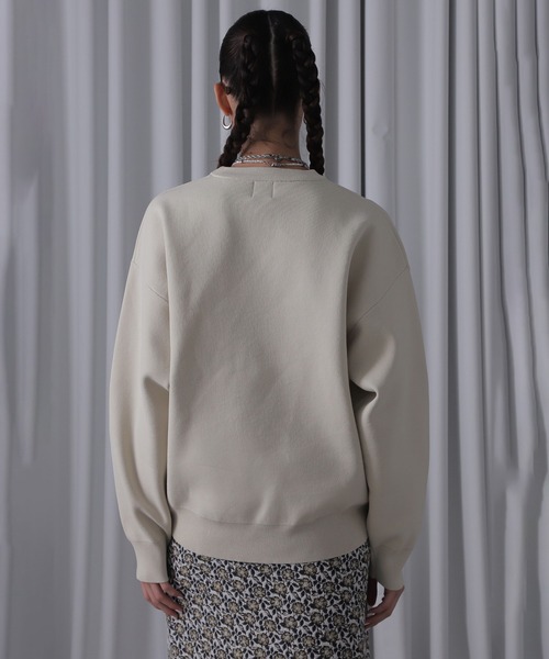 ROSE BUD(ローズバッド)の「スウェットライクニット(ニット/セーター・レディース・ブラック/ホワイト/ブルー・ONE SIZE)」の11枚目の写真