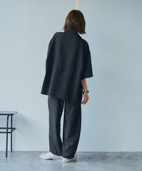 coen（コーエン）の「リネンタッチ ポリエステル ハーフスリーブ ジャケット（セットアップ対応）（テーラードジャケット・レディース・ナチュラル/ブラック・FREE）」の6枚目の写真