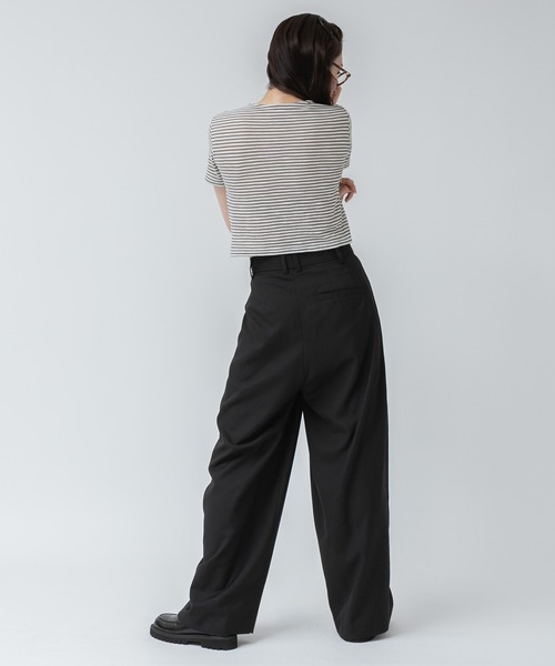 HEILIS(ヘイリス)の「シアーボーダーショート丈Tシャツ/ネイビー ブラウン 夏服 春服 韓国 細ボーダー 柄 トップス クロップド丈 コンパクト 半袖 ノームコア シティーガール カットソー シアー ボーダー(Tシャツ/カットソー・レディース・ネイビー/ブラウン・FREE)」の6枚目の写真