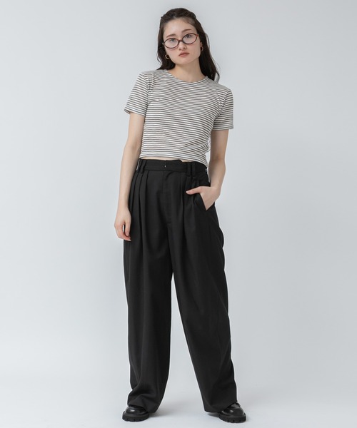 HEILIS(ヘイリス)の「シアーボーダーショート丈Tシャツ/ネイビー ブラウン 夏服 春服 韓国 細ボーダー 柄 トップス クロップド丈 コンパクト 半袖 ノームコア シティーガール カットソー シアー ボーダー(Tシャツ/カットソー・レディース・ネイビー/ブラウン・FREE)」の7枚目の写真