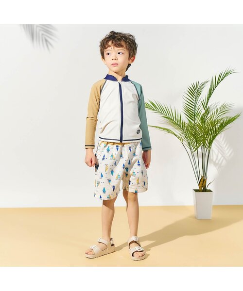 apres les cours(アプレレクール)の「【UVカット】サファリカー・海モチーフ・ヨット柄トランクス水着(水着・キッズ・グリーン/ネイビー/イエロー・80/90/100/110/120/130)」の7枚目の写真