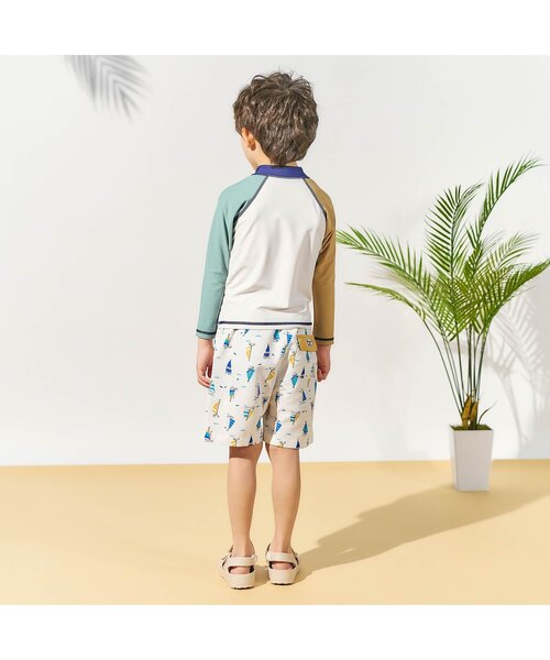 apres les cours(アプレレクール)の「【UVカット】サファリカー・海モチーフ・ヨット柄トランクス水着(水着・キッズ・グリーン/ネイビー/イエロー・80/90/100/110/120/130)」の8枚目の写真