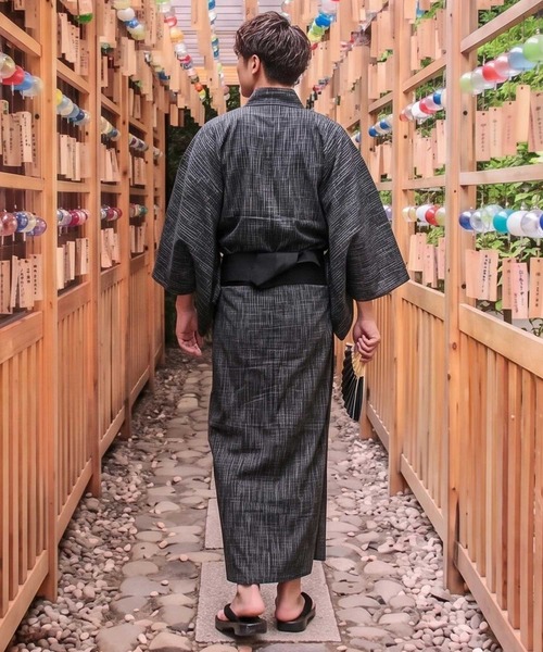 ANPAS(アンパス)の「Shijira-Weave YUKATA / しじら織り 浴衣 4点セット (帯 下駄 扇子付き) メンズ 紳士用 和装 夏祭り 花火大会(浴衣・メンズ・ネイビー/ブラック系その他4/ブラック系その他2/グレー/ブラック系その他/ブラック系その他3/ブラック系その他6/ブラック系その他5/ワイン/グレー系その他・M/L/LL)」の14枚目の写真