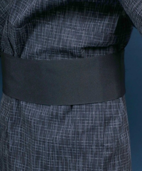 ANPAS(アンパス)の「Shijira-Weave YUKATA / しじら織り 浴衣 4点セット (帯 下駄 扇子付き) メンズ 紳士用 和装 夏祭り 花火大会(浴衣・メンズ・ネイビー/ブラック系その他4/ブラック系その他2/グレー/ブラック系その他/ブラック系その他3/ブラック系その他6/ブラック系その他5/ワイン/グレー系その他・M/L/LL)」の18枚目の写真