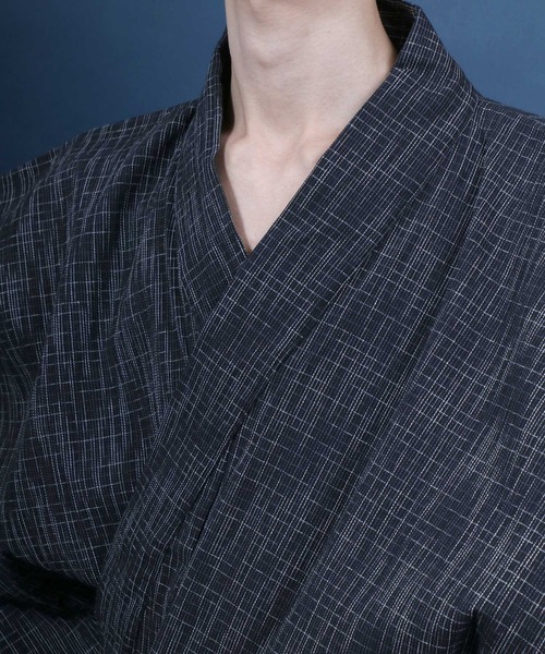 ANPAS(アンパス)の「Shijira-Weave YUKATA / しじら織り 浴衣 4点セット (帯 下駄 扇子付き) メンズ 紳士用 和装 夏祭り 花火大会(浴衣・メンズ・ネイビー/ブラック系その他4/ブラック系その他2/グレー/ブラック系その他/ブラック系その他3/ブラック系その他6/ブラック系その他5/ワイン/グレー系その他・M/L/LL)」の17枚目の写真