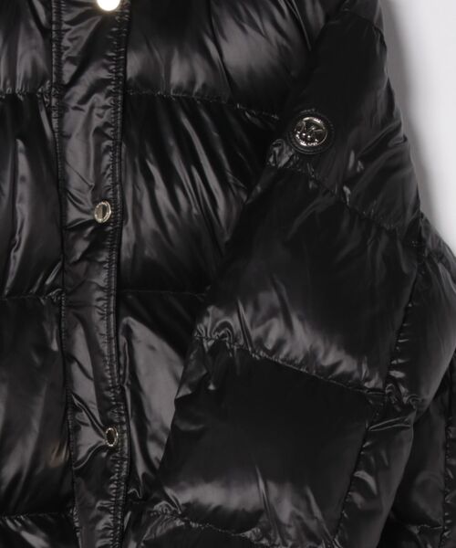 MICHAEL KORS（マイケルコース）の「CARMEN パファー ジャケット（ダウンジャケット/コート・レディース・ブラック・L/XS/M/S）」の4枚目の写真