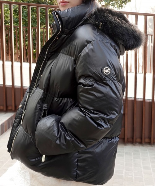 MICHAEL KORS（マイケルコース）の「CARMEN パファー ジャケット（ダウンジャケット/コート・レディース・ブラック・L/XS/M/S）」の13枚目の写真