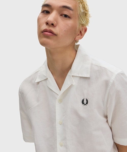 FRED PERRY(フレッドペリー)の「Linen Blend Revere Collar Shirt/リネンブレンドオープンカラーシャツ(シャツ/ブラウス・メンズ・ライトベージュ/ブルー/ネイビー/ブラック/ホワイト・S/M/L)」の13枚目の写真