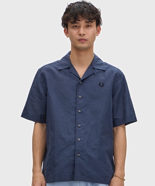 FRED PERRY（フレッドペリー）の「Linen Blend Revere Collar Shirt