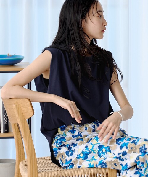 coen(コーエン)の「エマール検証済み【WELLTECT】 USAコットンタックノースリーブTシャツ(Tシャツ/カットソー・レディース・ダークブラウン/ネイビー/ブラック/オフホワイト・M/L)」の4枚目の写真