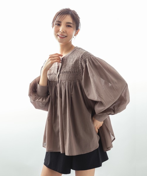 ever closet(エバークローゼット)の「インド綿 シアーブラウス(シャツ/ブラウス・レディース・ブルー/ブラウン/ピンク・F)」の2枚目の写真