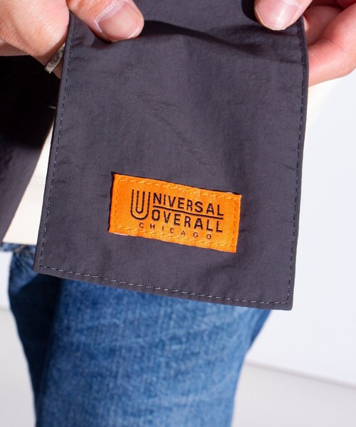 UNIVERSAL OVERALL(ユニバーサルオーバーオール)の「【UNIVERSAL OVERALL】ウィンクルナイロン ニュースペーパーバッグ ショルダー 30L(ショルダーバッグ・メンズ・グレー/オリーブ/キナリ/ブラック/チャコールグレー・FREE)」の14枚目の写真