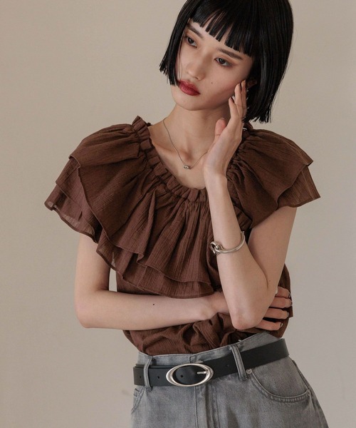 LOWRYS FARM(ローリーズファーム)の「アシメフリルギャザーSS 322948(シャツ/ブラウス・レディース・ホワイト/ブラウン/ブラック/その他・FREE)」の4枚目の写真