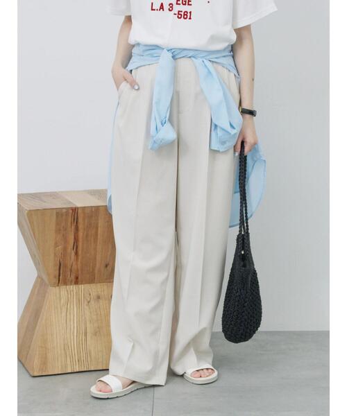 Samansa Mos2 blue(サマンサモスモスブルー)の「【接触冷感】タックパンツ(その他パンツ・レディース・チャコールグレー/ライトベージュ/ブラック/ブルー・F)」の4枚目の写真