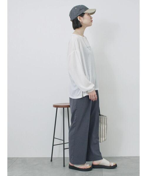 Samansa Mos2 blue(サマンサモスモスブルー)の「【接触冷感】タックパンツ(その他パンツ・レディース・チャコールグレー/ライトベージュ/ブラック/ブルー・F)」の10枚目の写真