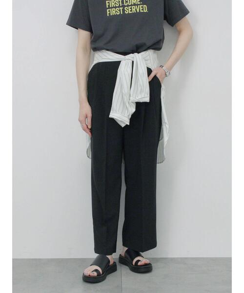 Samansa Mos2 blue(サマンサモスモスブルー)の「【接触冷感】タックパンツ(その他パンツ・レディース・チャコールグレー/ライトベージュ/ブラック/ブルー・F)」の15枚目の写真