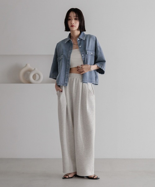 LOWRYS FARM(ローリーズファーム)の「デニムショートシャツSS 490262(シャツ/ブラウス・レディース・チャコールグレー/ブルー・FREE)」の7枚目の写真