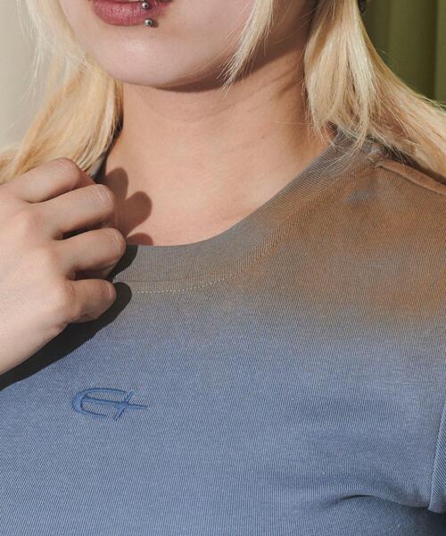 dispark（ディスパーク）の「DISPARK/スタッズグラデピチT（Tシャツ/カットソー・レディース・ブルー/ホワイト・FREE）」の5枚目の写真