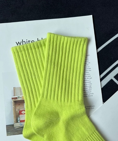 ampm（エーエムピーエム）の「ネオンカラーベーシックカラー　ソックス(3足セット）（ソックス/靴下・レディース・ブラック×ホワイト/グリーン×オレンジ/ブラック×グリーン/ブラック×グレー・FREE）」の16枚目の写真
