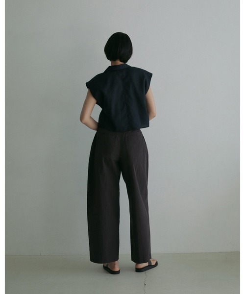 anuke（アンヌーク）の「Opencollar Linen Shirts（シャツ/ブラウス・レディース・ネイビー/ブラウン/アイボリー・FREE）」の5枚目の写真