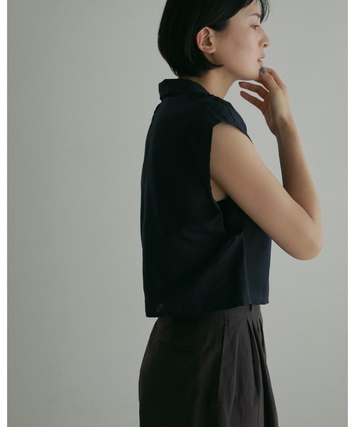 anuke（アンヌーク）の「Opencollar Linen Shirts（シャツ/ブラウス・レディース・ネイビー/ブラウン/アイボリー・FREE）」の6枚目の写真