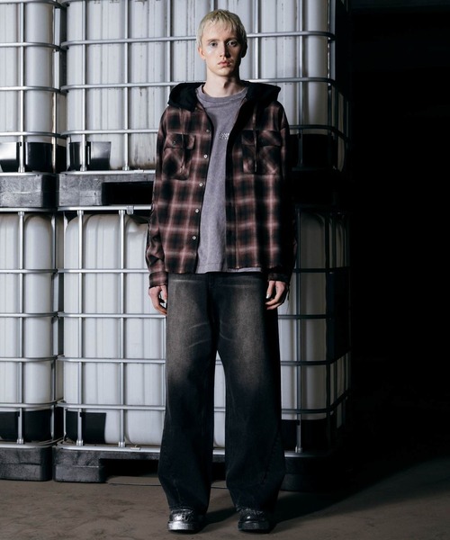 ajouter flow（アジューテフロー）の「【ajouter flow】slash wide denim pants（デニムパンツ・メンズ・ブラック/ライトブルー・M/L）」の15枚目の写真