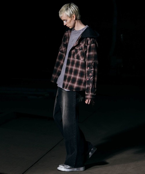 ajouter flow（アジューテフロー）の「【ajouter flow】slash wide denim pants（デニムパンツ・メンズ・ブラック/ライトブルー・M/L）」の17枚目の写真