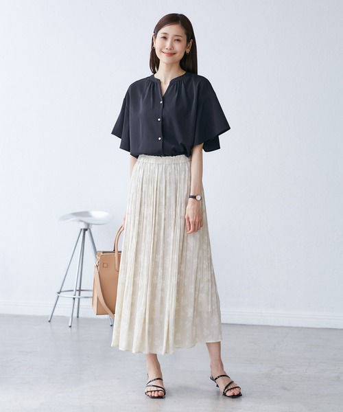 ROPE' PICNIC(ロペピクニック)の「フレンチスキッパーブラウス(シャツ/ブラウス・レディース・オフホワイト/ホワイト系その他5/サックスブルー/ネイビー/ライトグリーン・36/38)」の18枚目の写真