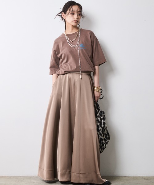 CHIC STYLE（シックスタイル）の「バックプリントTシャツ＜大きいサイズ有＞シックスタイル（Tシャツ/カットソー・レディース・チャコール/ブラウン・M/L/LL/3L/4L/5L）」の5枚目の写真