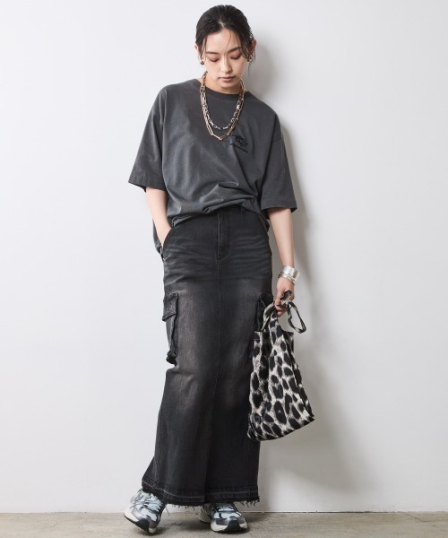 CHIC STYLE（シックスタイル）の「バックプリントTシャツ＜大きいサイズ有＞シックスタイル（Tシャツ/カットソー・レディース・チャコール/ブラウン・M/L/LL/3L/4L/5L）」の8枚目の写真