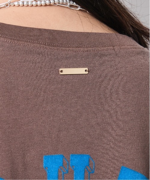 CHIC STYLE（シックスタイル）の「バックプリントTシャツ＜大きいサイズ有＞シックスタイル（Tシャツ/カットソー・レディース・チャコール/ブラウン・M/L/LL/3L/4L/5L）」の13枚目の写真