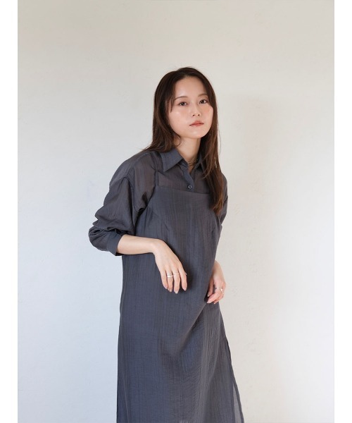 Reurie'(レウリィ)の「リンクルシアーキャミワンピース/wrinkle sheer cami onepiece チャコール ブラック ロング丈 大人きれいめ レイヤードスタイル(ワンピース・レディース・ブラック/チャコールグレー・FREE)」の8枚目の写真