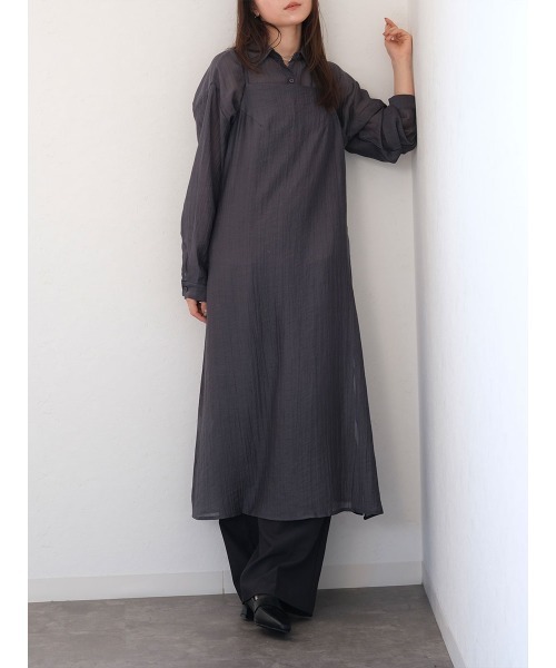 Reurie'(レウリィ)の「リンクルシアーキャミワンピース/wrinkle sheer cami onepiece チャコール ブラック ロング丈 大人きれいめ レイヤードスタイル(ワンピース・レディース・ブラック/チャコールグレー・FREE)」の10枚目の写真