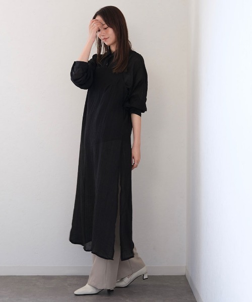 Reurie'(レウリィ)の「リンクルシアーキャミワンピース/wrinkle sheer cami onepiece チャコール ブラック ロング丈 大人きれいめ レイヤードスタイル(ワンピース・レディース・ブラック/チャコールグレー・FREE)」の3枚目の写真