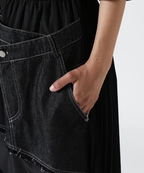 AULA AILA（アウラアイラ）の「AULA AILA（アウラ アイラ）別注デニムコンビネーションプリーツスカート（スカート・レディース・ホワイト/ブラック・0/1）」の16枚目の写真