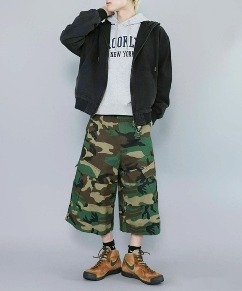 SPINNS(スピンズ)の「カモフラ柄ジョーツ/ロングハーフパンツ(その他パンツ・メンズ・カーキ・M)」の10枚目の写真