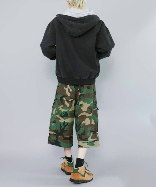 SPINNS(スピンズ)の「カモフラ柄ジョーツ/ロングハーフパンツ(その他パンツ・メンズ・カーキ・M)」の11枚目の写真