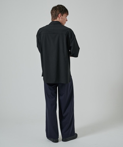 STUDIOUS（ステュディオス）の「【涼しいウール】COOL WOOL SHIRTS JACKET S.S（シャツ/ブラウス・メンズ・ブラック/ダークグリーン・1/2）」の6枚目の写真