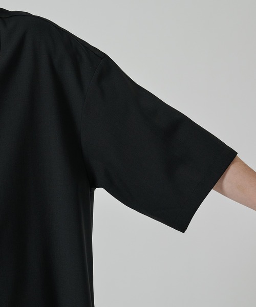 STUDIOUS（ステュディオス）の「【涼しいウール】COOL WOOL SHIRTS JACKET S.S（シャツ/ブラウス・メンズ・ブラック/ダークグリーン・1/2）」の17枚目の写真