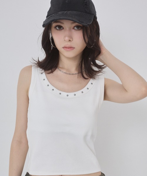 ENVYM（アンビー）の「スタッズポイントタンクトップ（タンクトップ・レディース・ホワイト/ブラック/オレンジ・FREE）」の22枚目の写真