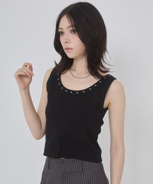 ENVYM（アンビー）の「スタッズポイントタンクトップ（タンクトップ・レディース・ホワイト/ブラック/オレンジ・FREE）」の5枚目の写真